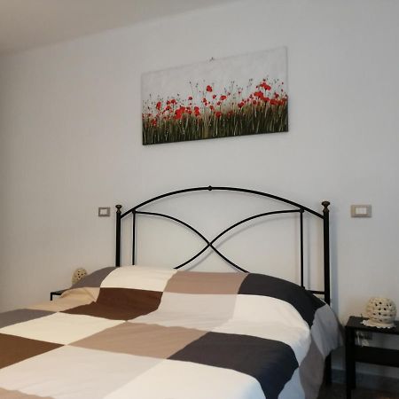 Casa Minu' - Affitti Brevi Italia Appartement Bari Buitenkant foto